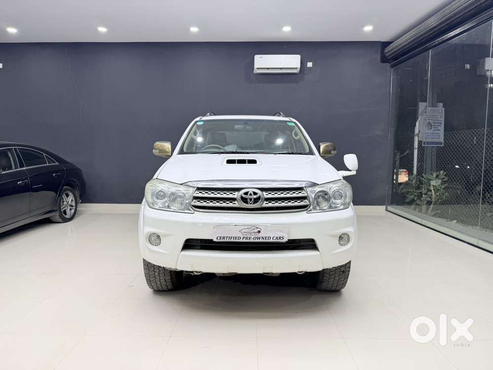 Toyota Fortuner 3.0 4x4 Manual, 2010, Diesel