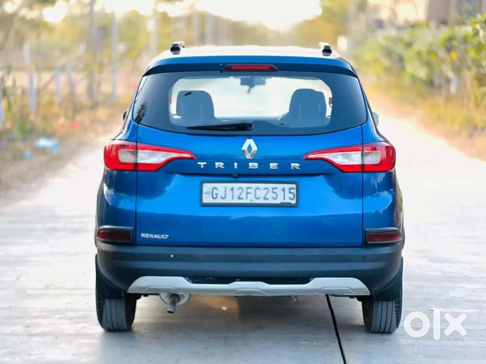 Renault Triber Rxz, 2022, Petrol