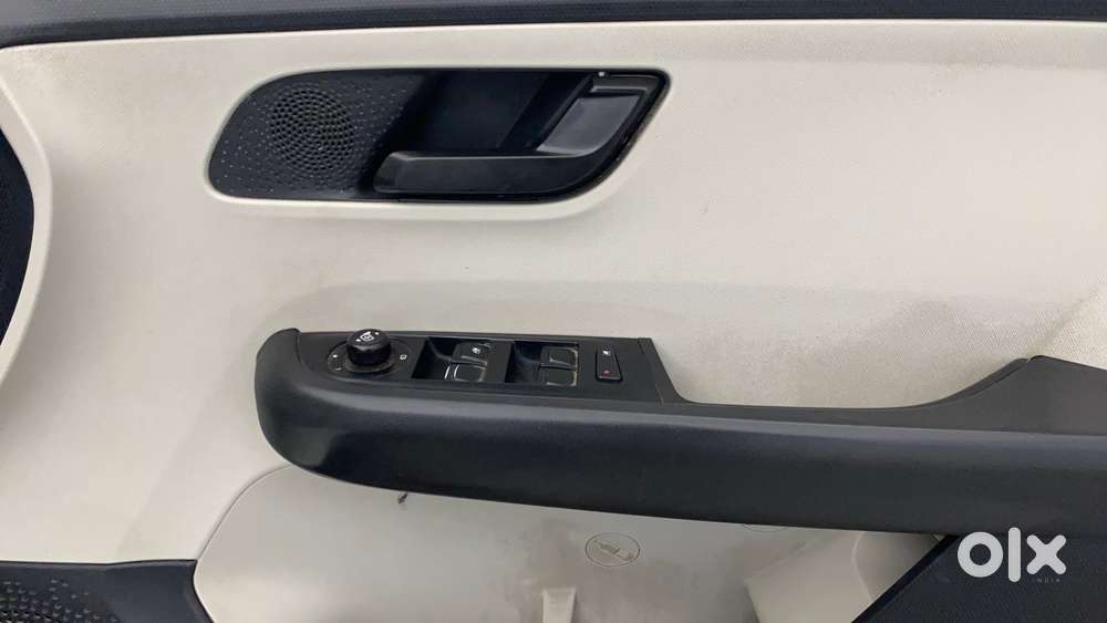 Tata Altroz 1.5 Xm Plus Diesel, 2021, Diesel