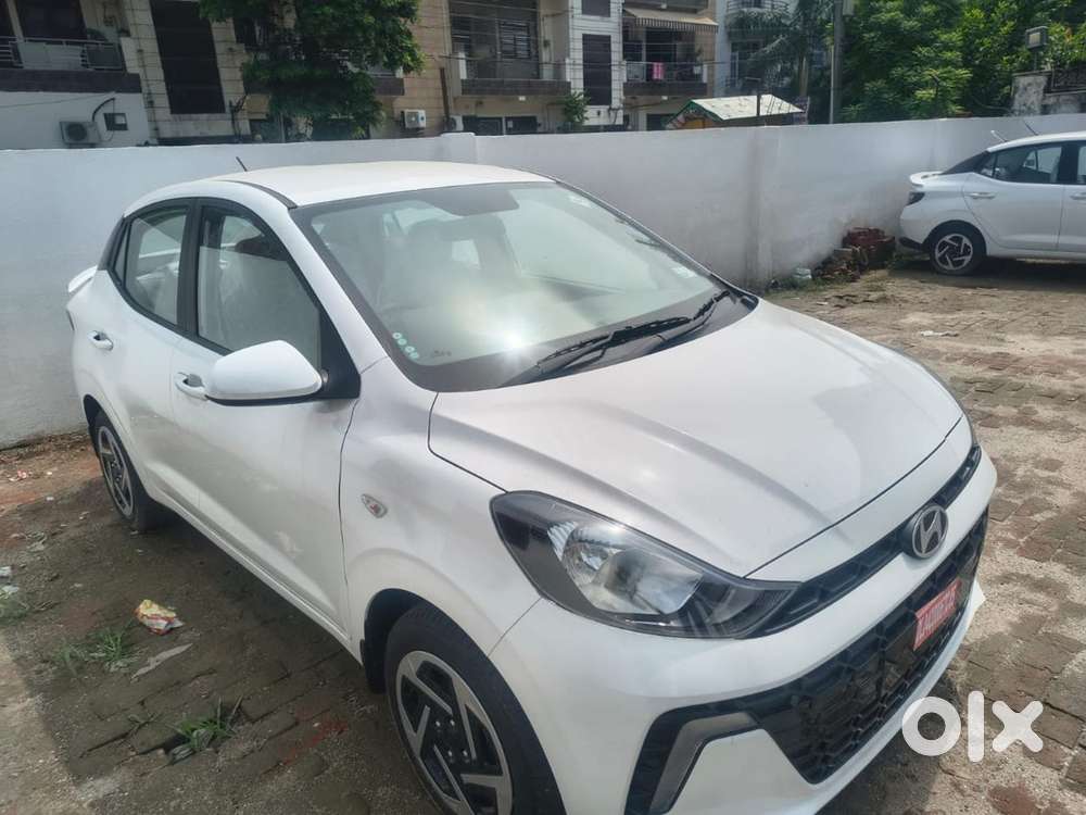 Hyundai Aura 2026 Cng