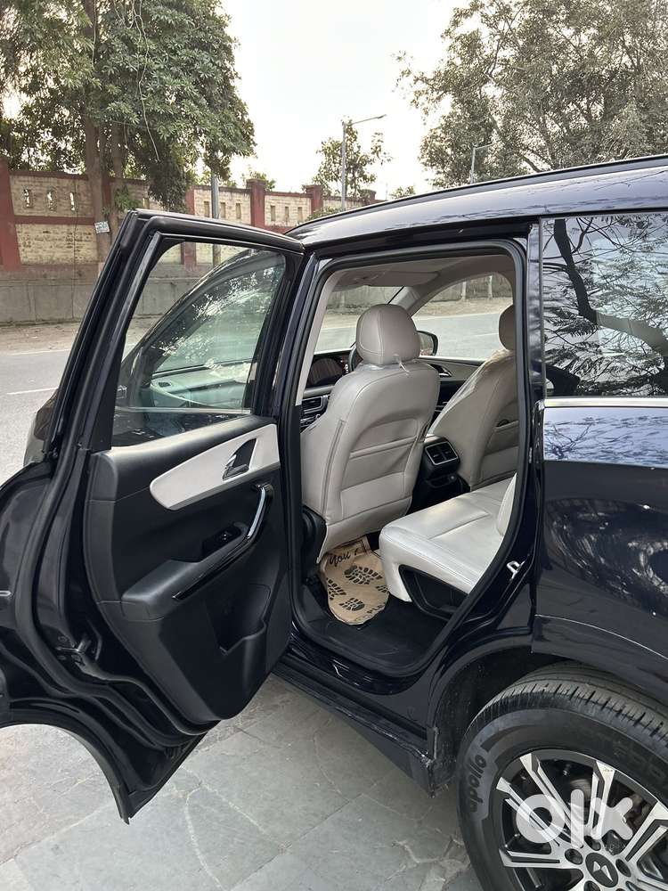 Mahindra Xuv700