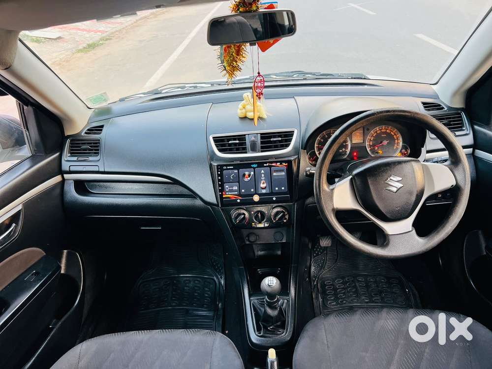 Maruti Suzuki Swift Vxi + Manual, 2013, Petrol