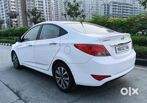 Hyundai Verna [ ] Fluidic 4s 1.6 Vtvt Sx At, 2015, Petrol