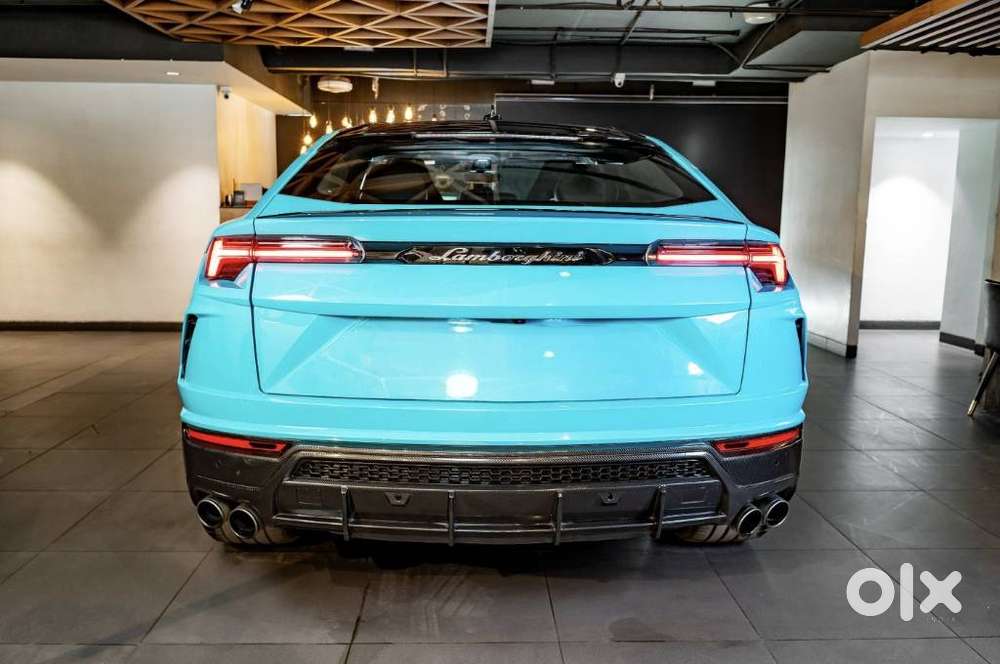 Lamborghini Urus V8, 2021, Petrol