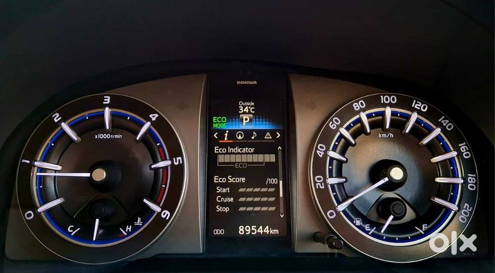 Toyota Innova Crysta 2.8z Automatic, 2016, Diesel