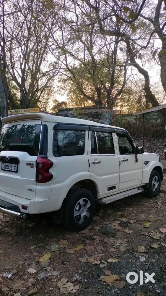 Mahindra Scorpio 2018 Diesel Well Maintained