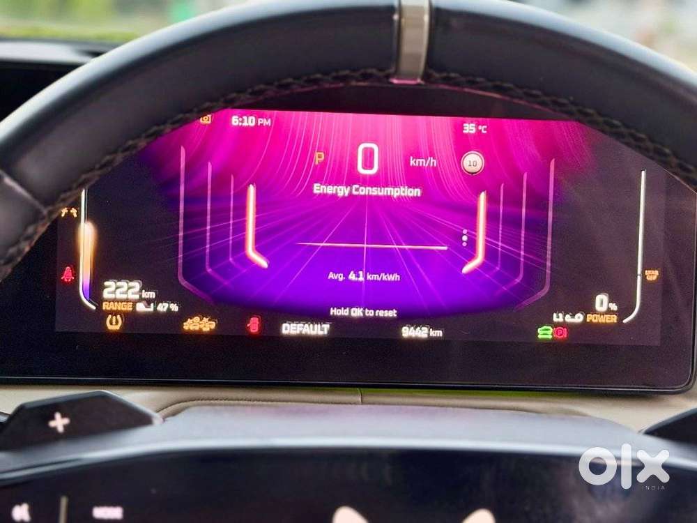 Mahindra Xev 9e Pack Three (top Model), 2025, Electric