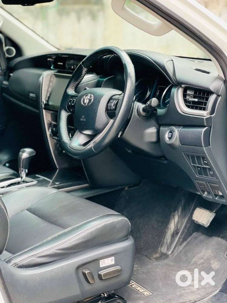 Toyota Fortuner 4x2 At 2.8 Diesel, 2022, Diesel