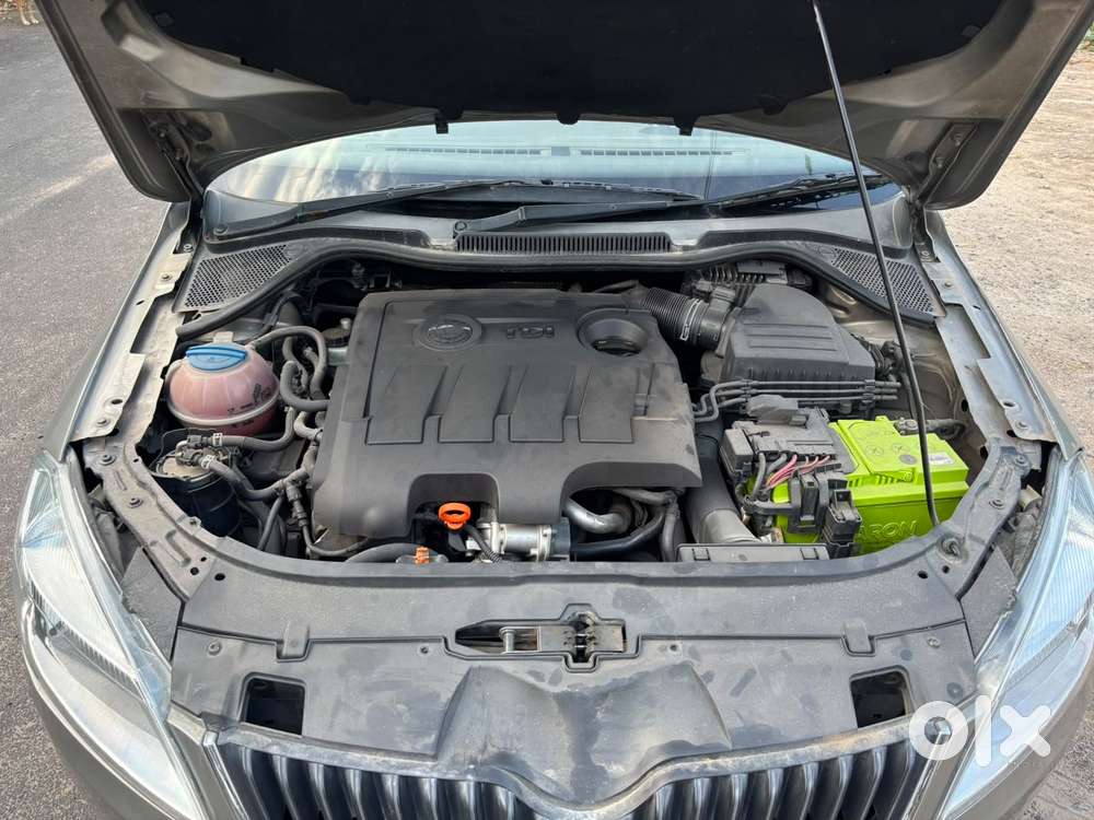 Skoda Rapid 1.5 Elegance Tdi Mt, 2013, Diesel