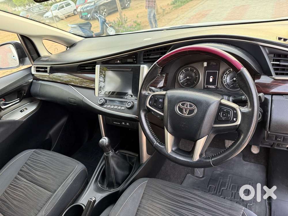 Toyota Innova Crysta 2.4 V, 2018, Diesel