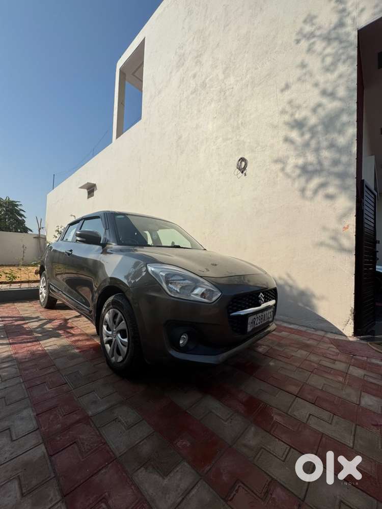 Maruti Suzuki New-gen Swift 2023 Petrol 42000 Km Driven