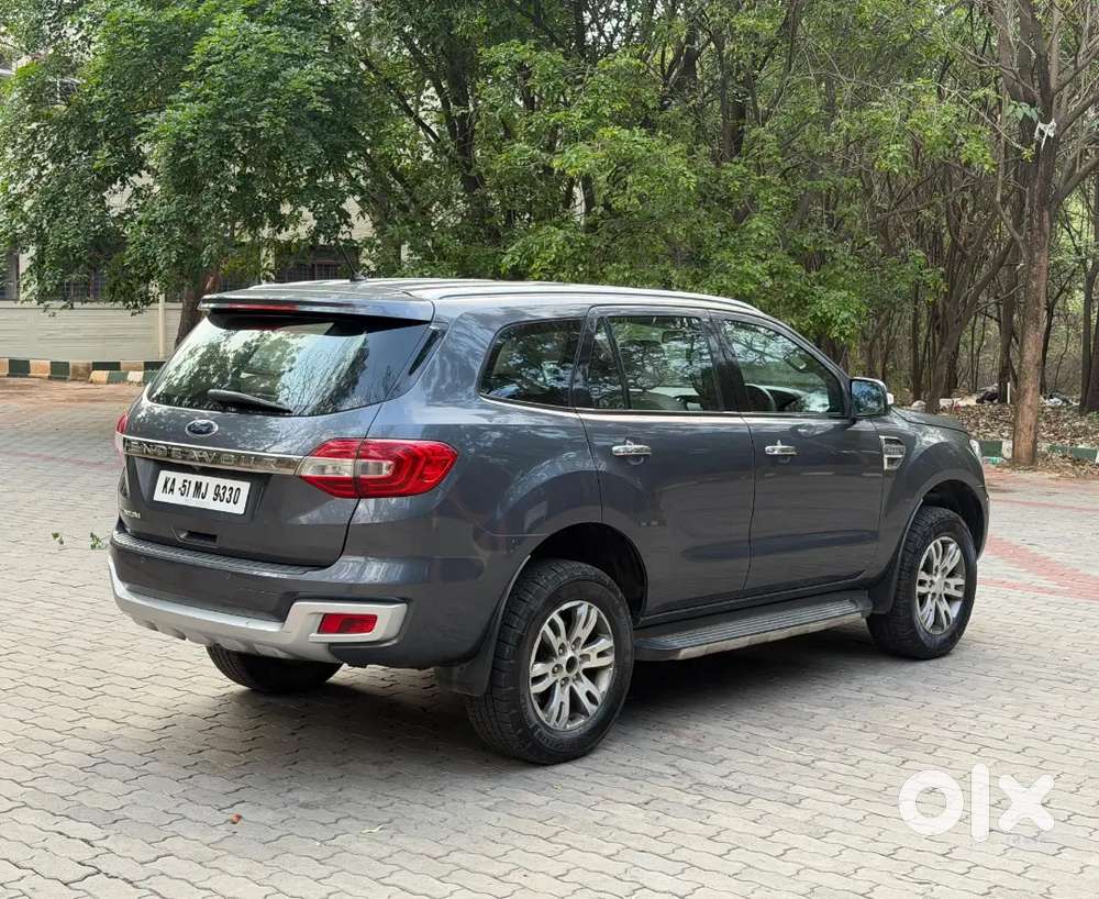Ford Endeavour 2017 Diesel 120000 Km Driven