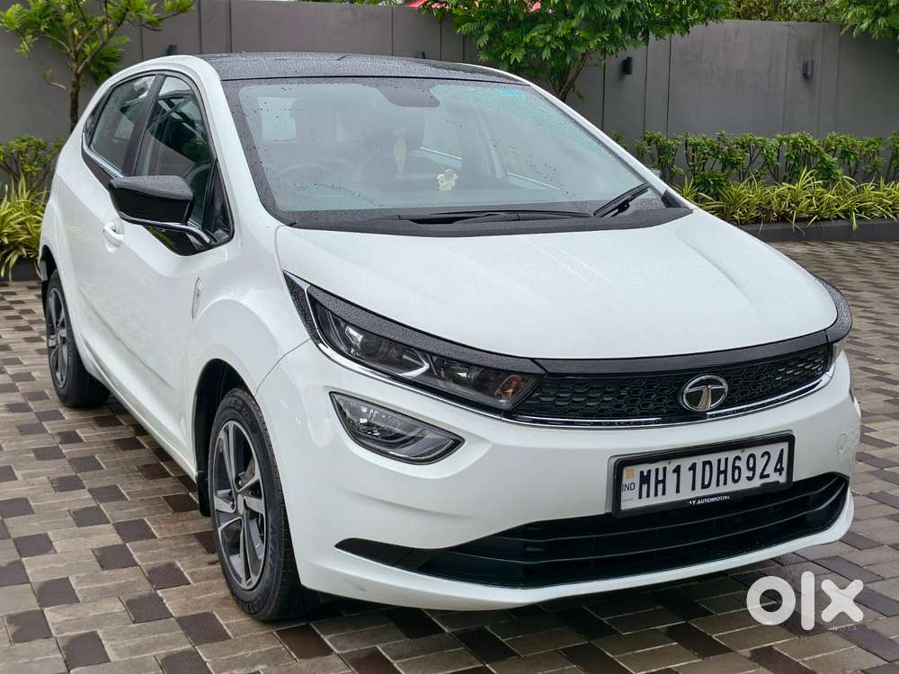 Tata Altroz 1.2 Xz Plus Dark Edition, 2023, Petrol