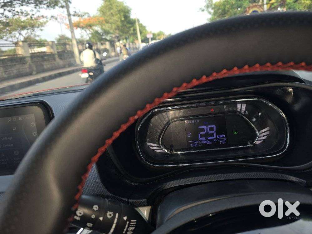 Tata Nexon 1.2 Revotron Xz Plus Dual Tone, 2021, Petrol