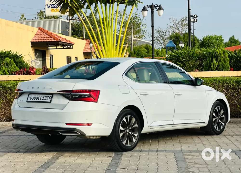 Skoda Superb 2.0 L&k Tsi At, 2020, Petrol