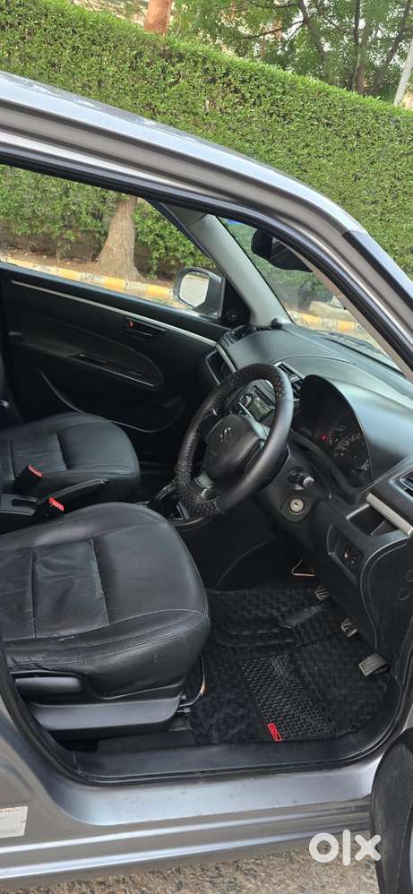 Maruti Suzuki Swift Lxi Optional-o, 2017, Petrol