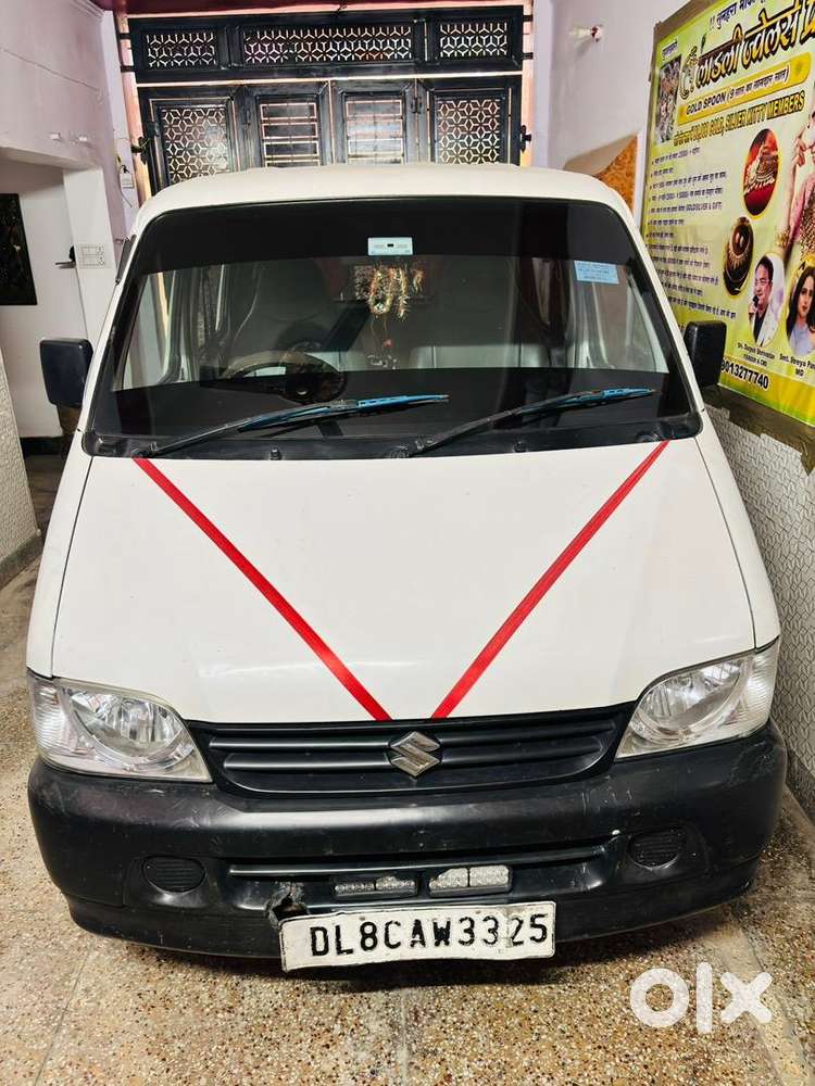 Maruti Suzuki Eeco Petrol + Cng 2012 Model
