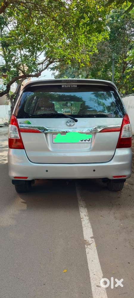 Toyota Innova 2.5 G (diesel) 8 Seater, 2011, Diesel