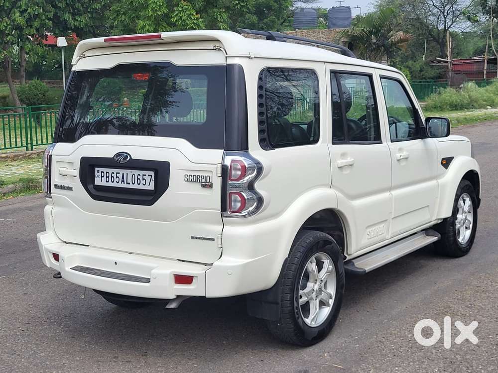 Mahindra Scorpio S4, 2016, Diesel