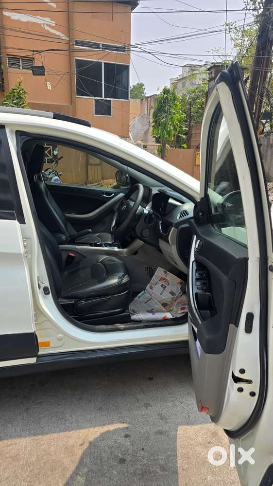 Tata Nexon 1.2 Revotron Xza Plus, 2018, Diesel