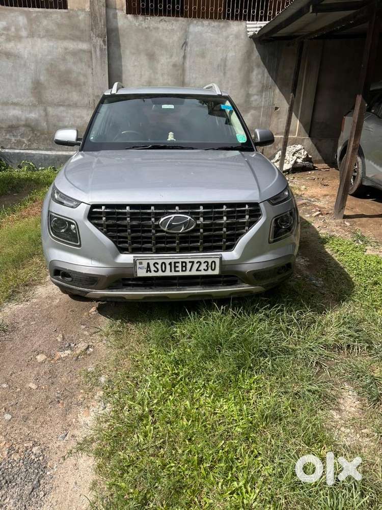 Hyundai Venue 2019 Petrol Well Maintained