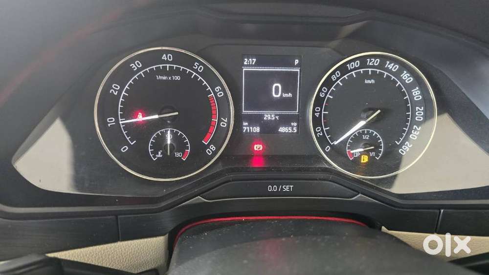 Skoda Superb Style 1.8 Tsi At, 2017, Petrol