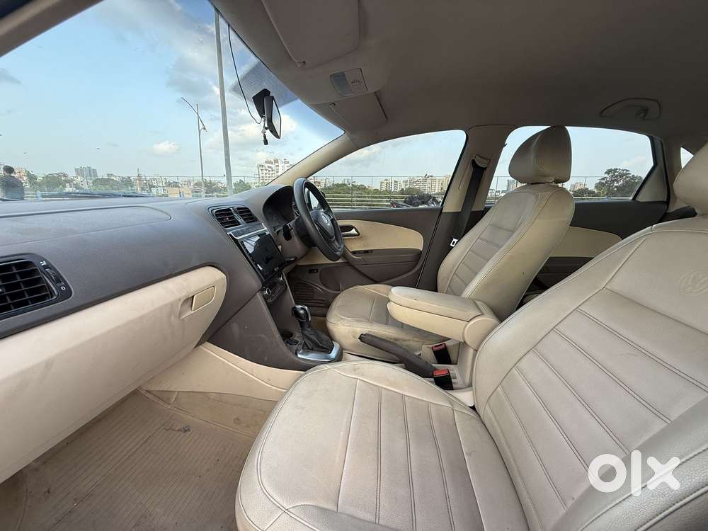 Volkswagen Vento Petrol Highline At, 2015, Petrol