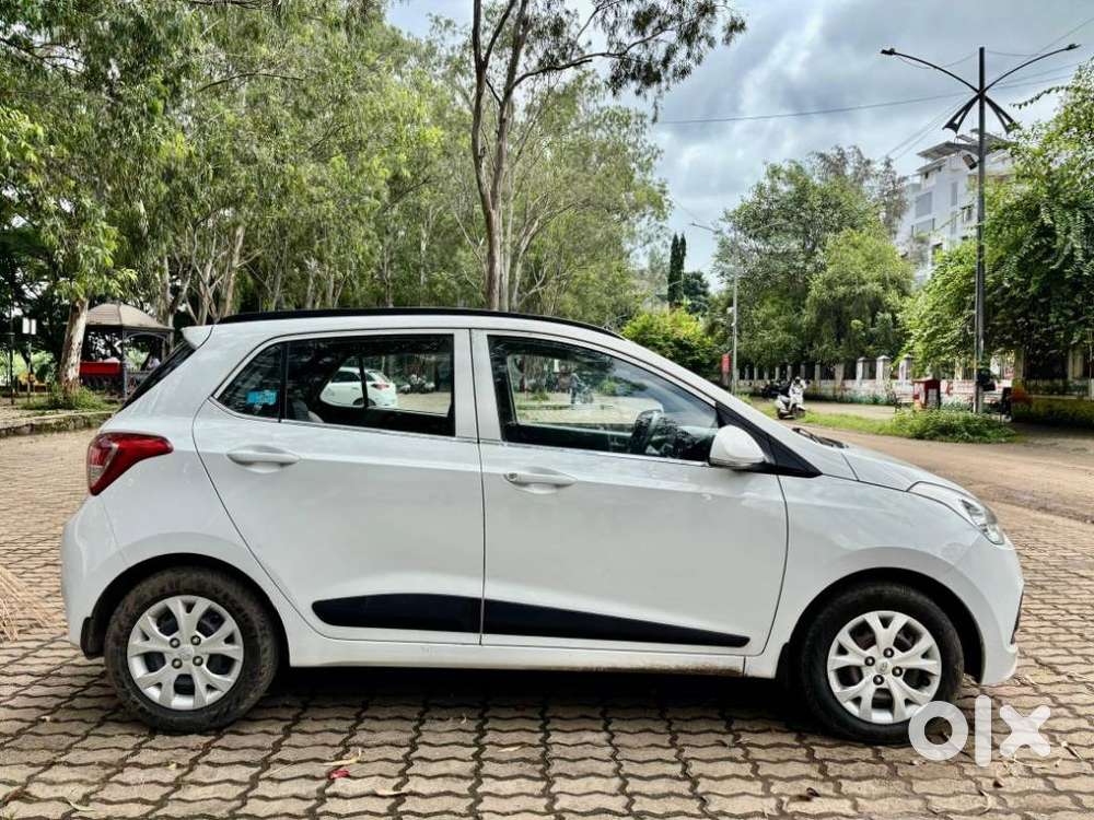 Hyundai Grand I10 2013-2016 Sportz, 2015, Petrol