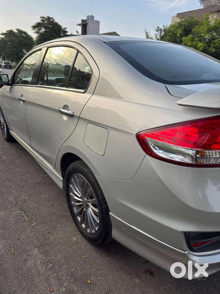 1st Owner, Diesel, Top-end Model. Mild Hybrid