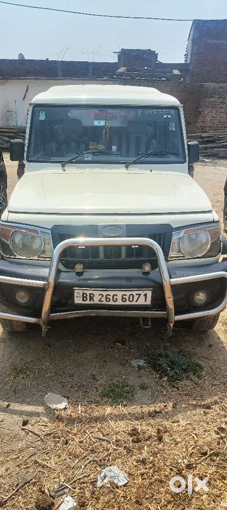 Car Super Condition Mein Hai