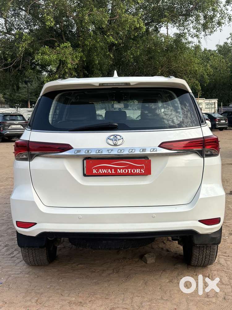 Toyota Fortuner 4x2 At 2.8 Diesel, 2017, Diesel