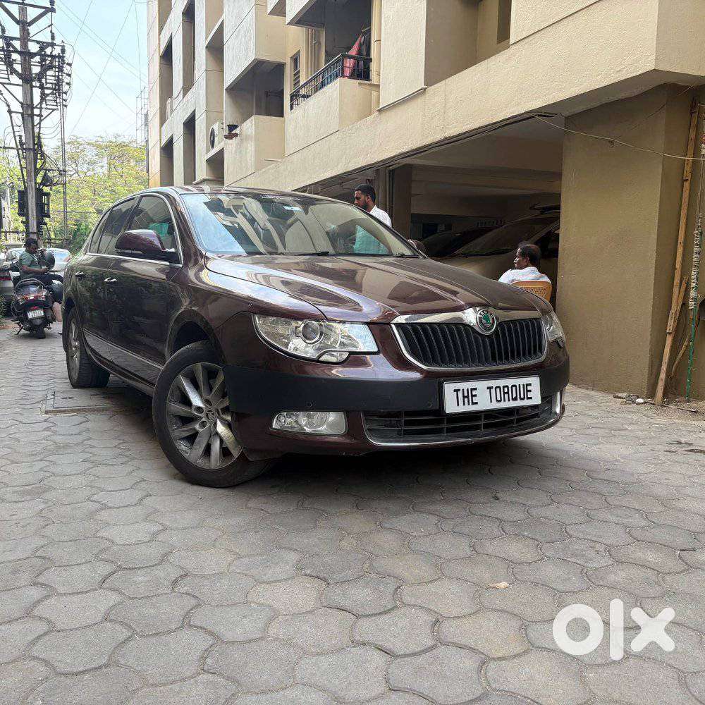 Skoda Superb 2008-2013 Elegance 2.0 Tdi Cr At, 2013, Diesel