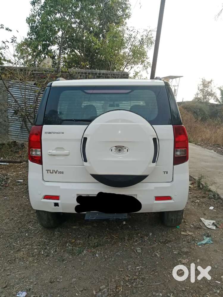 Mahindra Tuv 300 2015 Desember Diesel 78000 Km Driven