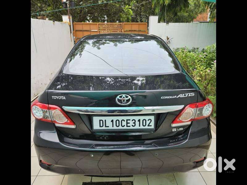 Toyota Corolla Altis 2012 Automatic