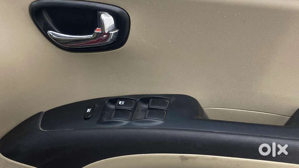 Hyundai I10 Sportz 1.1l, 2016, Petrol