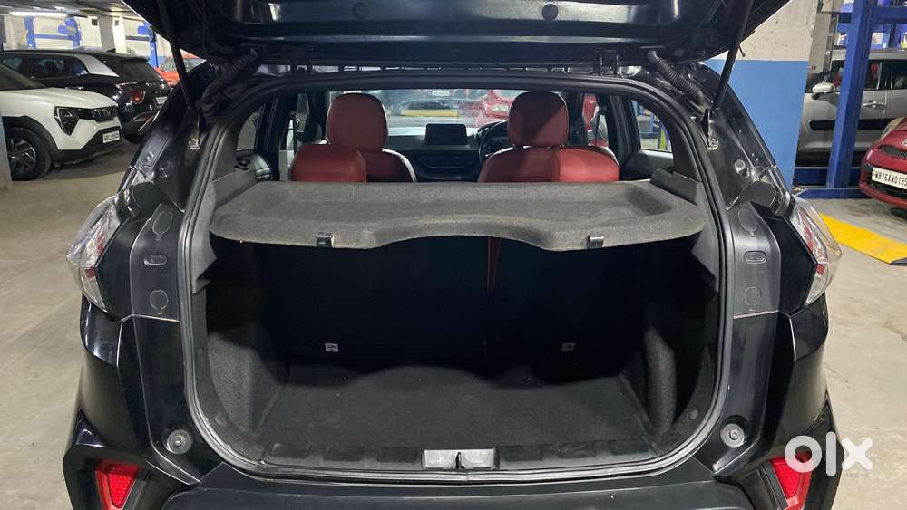 Tata Nexon 1.2 Revotron Xza Plus Luxs Red Dark Edition Amt, 2023, Pe..