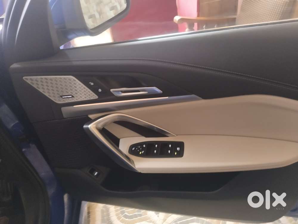 Bmw X1 Diesel 2025-6000 Kms Driven