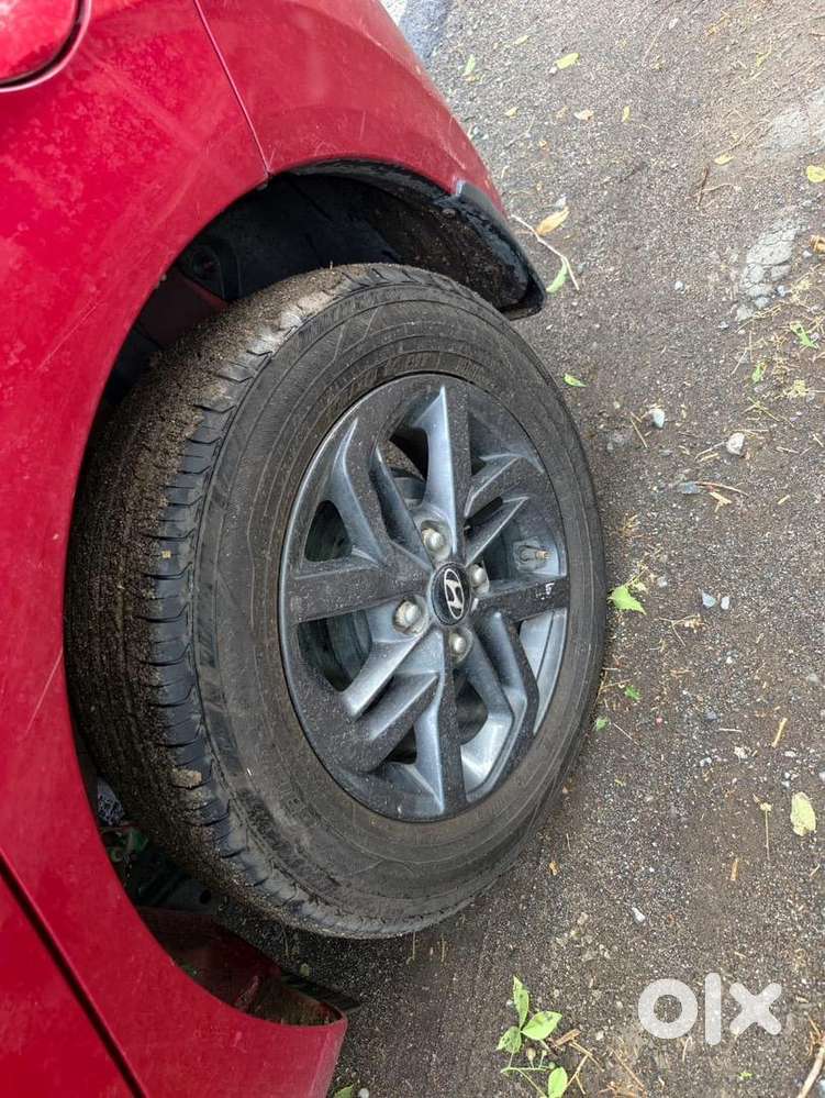 Brand New Condition I 10 Nios Sport Cng Model With New Tyer