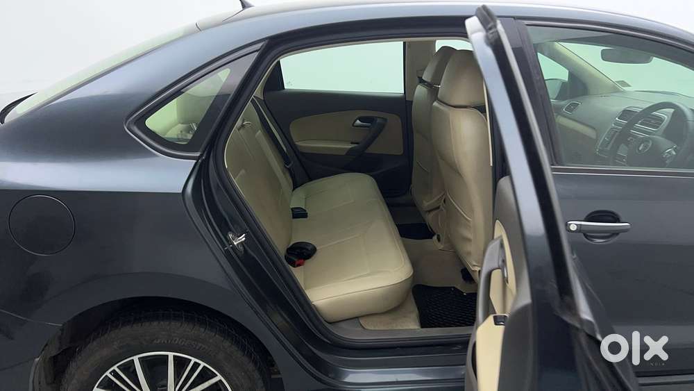 Volkswagen Vento Tsi, 2021, Petrol