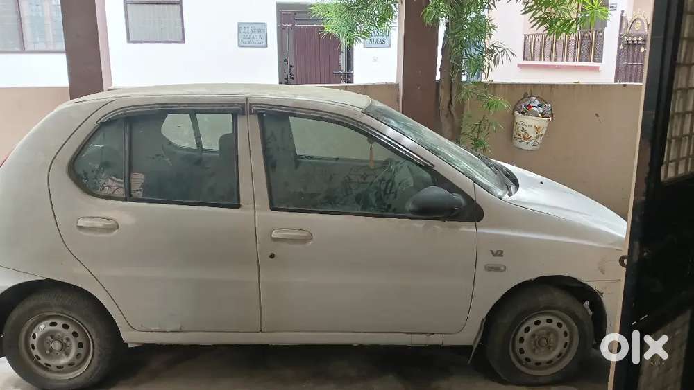 Tata Indica V2 2010 मॉडल