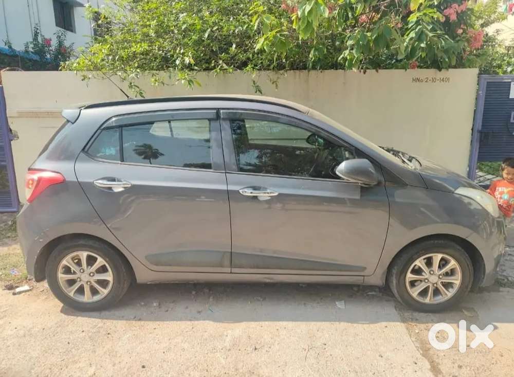 Hyundai Grand I10 2016,single Hand, Employe Vehicle,fancy Number 8888
