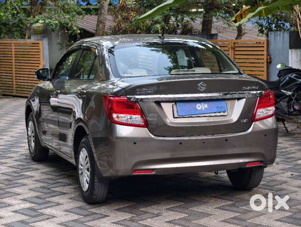 Maruti Suzuki Swift Dzire 1.2 Vxi Bsiv, 2018, Petrol