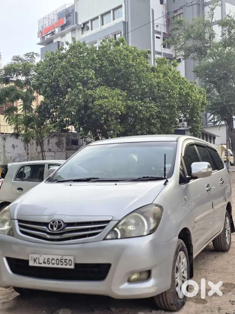 Toyota Innova 2009 Diesel Well Maintained