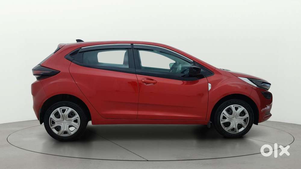 Tata Altroz Xma Plus (s), 2024, Petrol