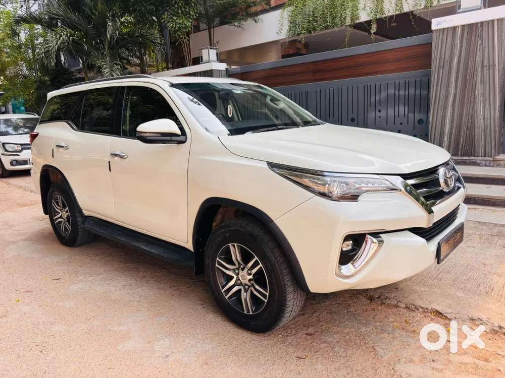 Toyota Fortuner 4x2 At 2.8 Diesel, 2020, Diesel