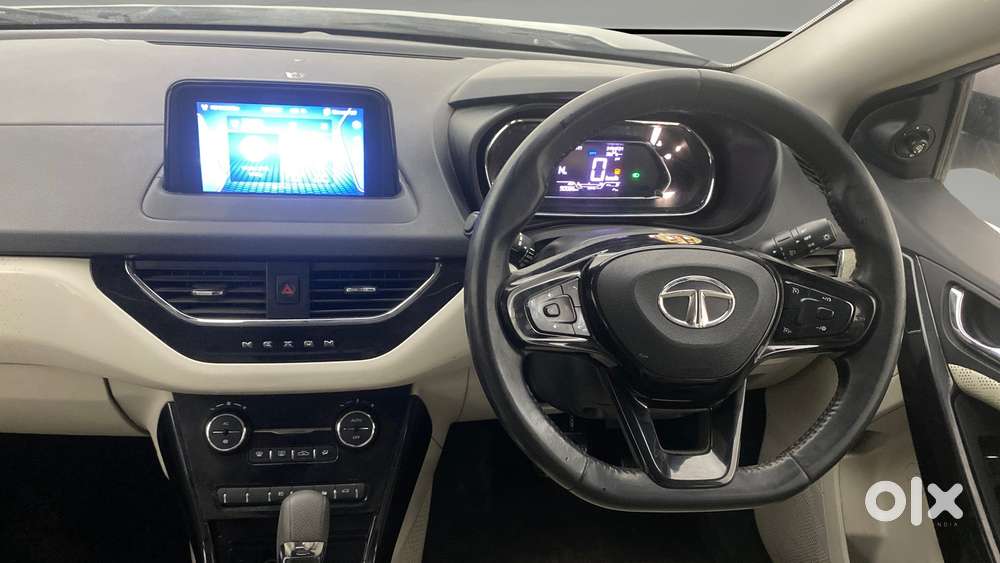 Tata Nexon 1.2 Revotron Xza Plus, 2023, Petrol