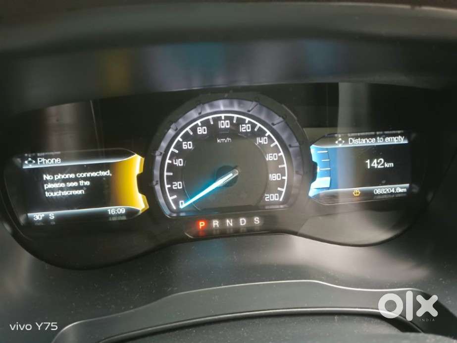 Ford Endeavour 3.2 Titanium At 4x4, 2017, Diesel