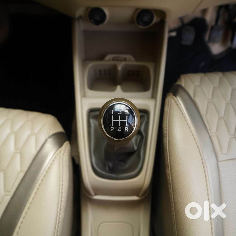 Maruti Suzuki Ertiga 2022-2023 Vxi Cng, 2022, Petrol