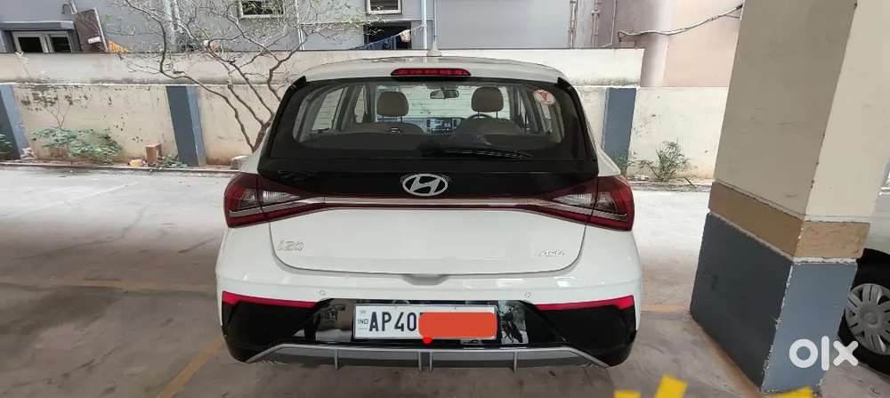 New I20 Asta 1.2 Kappa Mt Very Less Used Top End Model With Sunroof