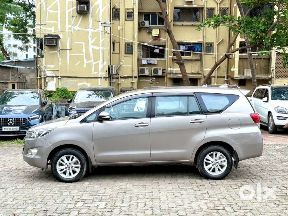 Toyota Innova Crysta 2.7 Gx At, 2017, Diesel